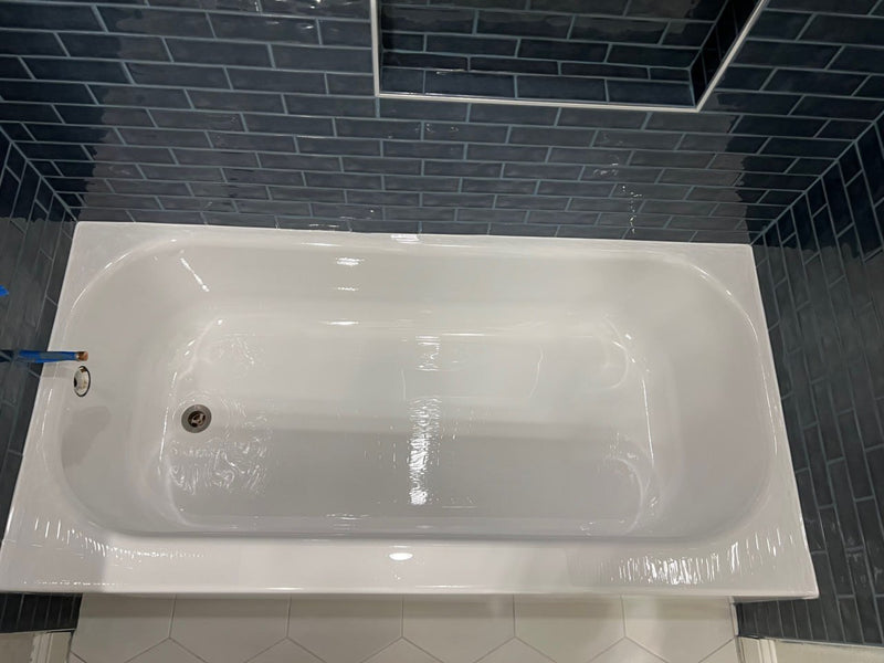 Professional bathtub refinishing Austin TX