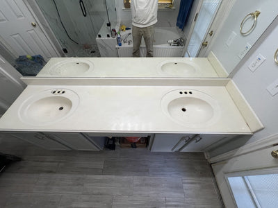 Kitchen or bathroom double bowl sink