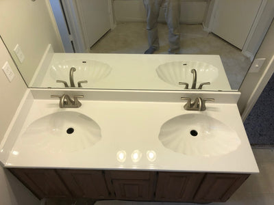 Kitchen or bathroom double bowl sink