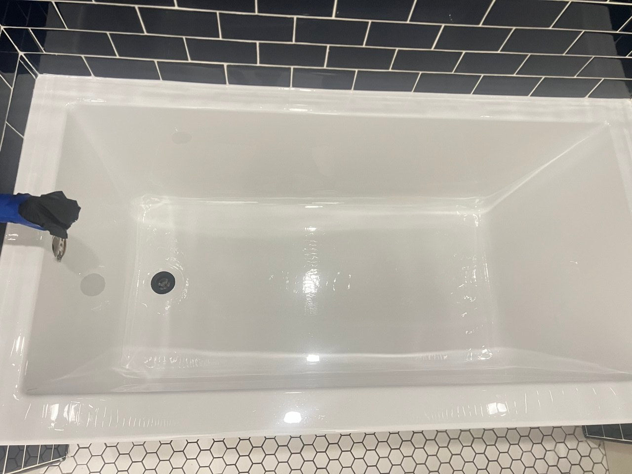 Standard Fiberglass Bathtub