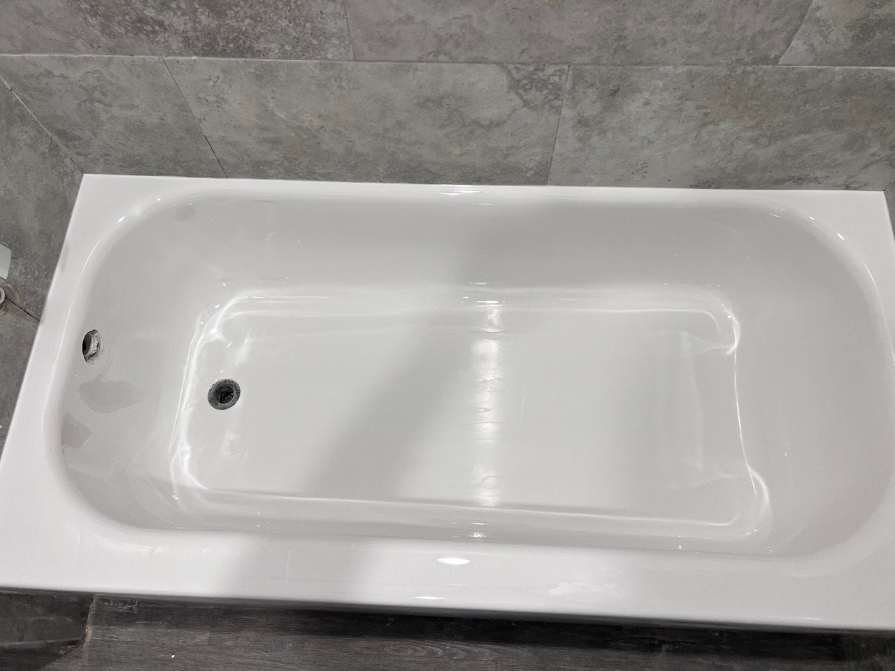 Standard tub refinishing